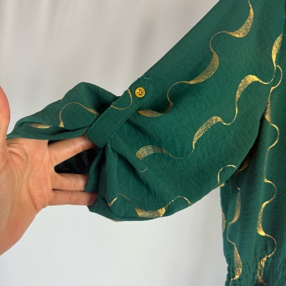 Alex & Parker Emerald and Gold Patterned Blouse Size: M - Picture 6 of 14